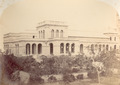KITLV 100082 - Unknown - Government House of the British authority to Gunesh Khind at Poona in India, seen from the east - Around 1875