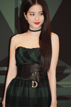 Kim Ji-soo at the Dior Pop-Up Store Opening Event on August 19, 2019 (5)