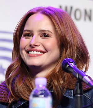 Madelaine Petsch by Gage Skidmore 2.jpg