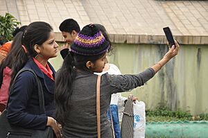 New Years Visitors - Science City - Kolkata 2018-01-01 7093