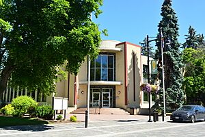 Penticton Provincial Courthouse 01