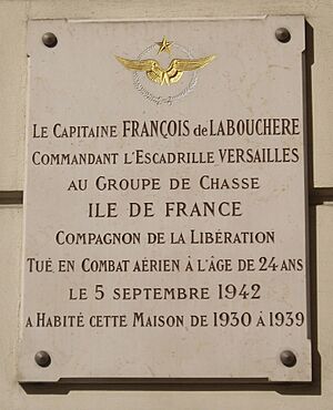 Plaque François de Labouchère, 8 rue Guy-de-Maupassant, Paris 16