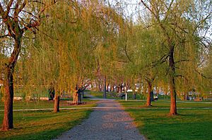 Salem Willows Path