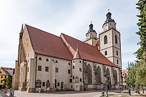 Stadtkirche von Nordosten, Lutherstadt Wittenberg 20180812 001