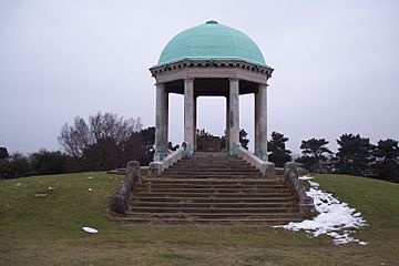 Barr Beacon Hill Monument.JPG