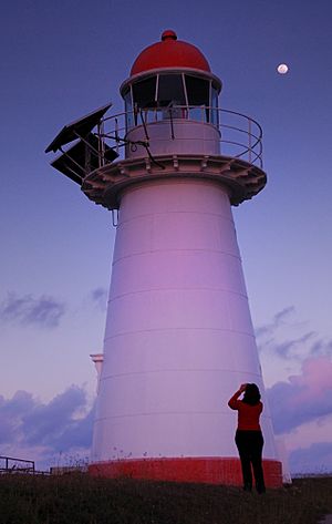 Cape Cleveland Light dusk.jpg