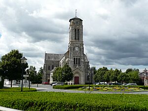 Eglise-les-lucs-sur-boulogne
