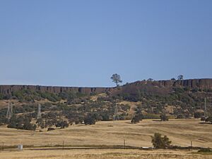 North table mountain lava rocks