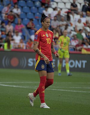 Partido España - Bélxica en Riazor, clasificatorio Eurocopa 2025 227 (cropped - Jenni Hermoso).jpg