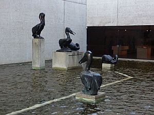 Pelicans sculpture, Brisbane 03