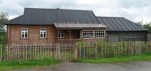Yuri Gagarin parents Home (cropped)