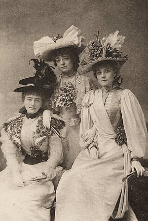 1890 Gaiety Girls