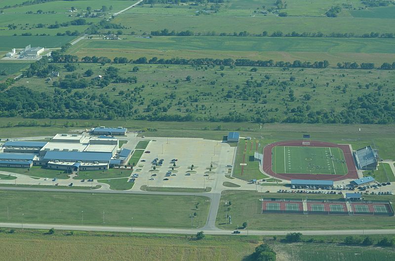 Image Aerial photo of Chanute High School, Chanute Kansas 09042013