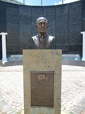 Antonio Vélez Alvarado monument in downtown Manatí