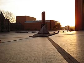 Barnett Newman, Broken Obelisk (designed 1963, cast 1967), Quadrangle, Suzzallo Library, University of Washington, Seattle, Washington - 20060328