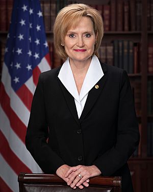 Cindy Hyde-Smith official portrait