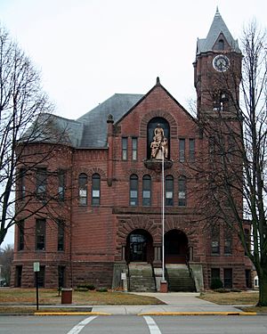 Steele County Courthouse in Owatonna