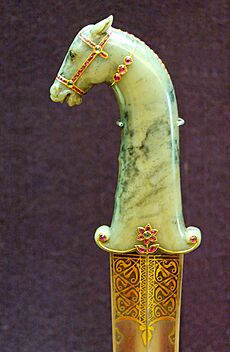 Dagger horse head Louvre OA7891