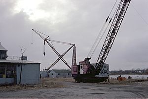 Defoe Shipbuilding Crane and Saginaw River 1981