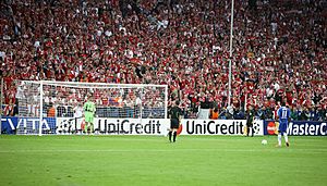 Didier Drogba Manuel Neuer last penalty kick Champions League Final 2012