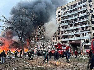 Dnipro after Russian missile attack, 2023-01-14 (02-01)
