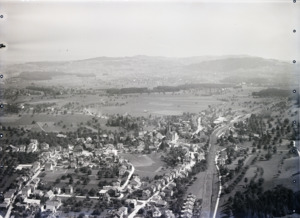 ETH-BIB-Sirnach, Sonnenberg v. S. aus 400 m-Inlandflüge-LBS MH01-007886