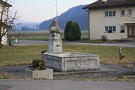 Full-Reuenthal Brunnen 104.jpg