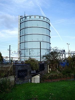 Gasometer at Southall Gas Works - geograph.org.uk - 1049599