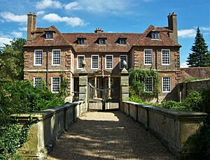 Groombridge Place 1