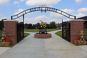 Hahira Square entrance