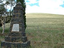 Hume and Hovell memorial Beveridge
