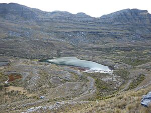 Moraine dammed lake 