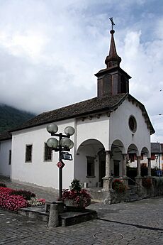 Saint-Gingolph Chapel 01