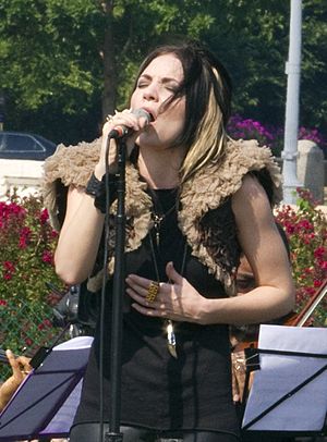 Skylar Grey at Tibet Talk for World Peace (cropped)