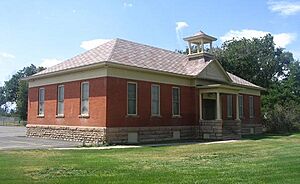 Timnath-ElementarySchool-OldBuilding