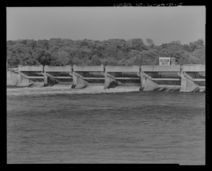 VIEW OF DOWNSTREAM SIDE OF DAM. LOOKING NORTH NORTHEAST. - Illinois Waterway, Dresden Island Lock and Dam , 7521 North Lock Road, Channahon, Will County, IL HAER IL-164-F-15