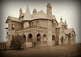 Camelot House, Kirkham, Australia (ca 1900)-1.jpg