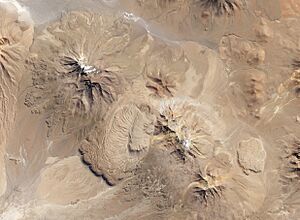 Chao dacite domes