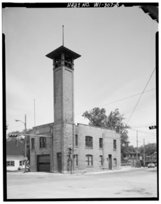 FRONT (WEST) AND SOUTH SIDE, PERSPECTIVE VIEW - Thiensville Village Hall, 101 Green Bay Road, Thiensville, Ozaukee County, WI HABS WIS,45-THIVI,1-5