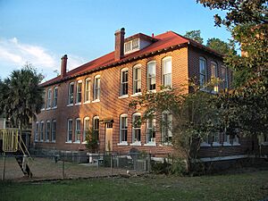 Fort White School Hist Dist01