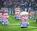 Grossplastik Schalke Koepfe 2001