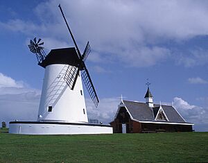 Lytham windmill - geograph.org.uk - 1081897