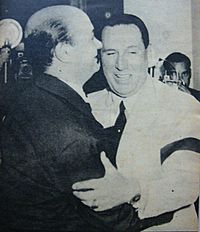 Cátulo Castillo hugging Juan Perón