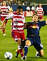 Ramón Núñez (10) against Jeff Parke (60)
