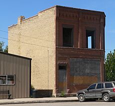 Revillo First State Bank from SE 2