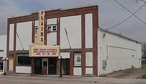 Rushville Plains Theater from SE 2