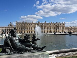 Versailles-Chateau-Jardins02.jpg