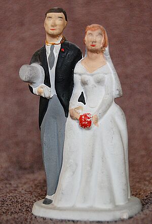 Wedding cake ornament 1959