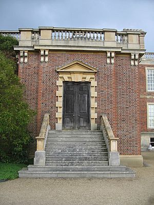 Western end of Wimpole Hall - geograph.org.uk - 1735894