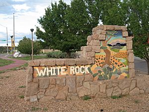Sign at entrance to White Rock